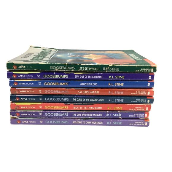 Goosebumps R.L. Stine Let's Get Invisible Vintage Paperback 8 Book Bundle - Picture 2 of 16